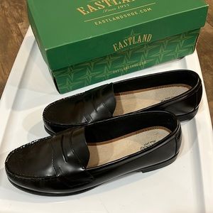 Eastland black loafers